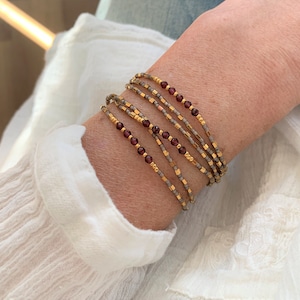 Garnet bracelet, seed bead stretch wrap bracelet, Birthstone January, Bohemian Chic jewelry, Stack bracelets