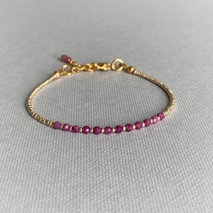 Bracelet Ruby and champagne gold seed beads, Ultra skinny stacking gem bracelet, Birthstone July