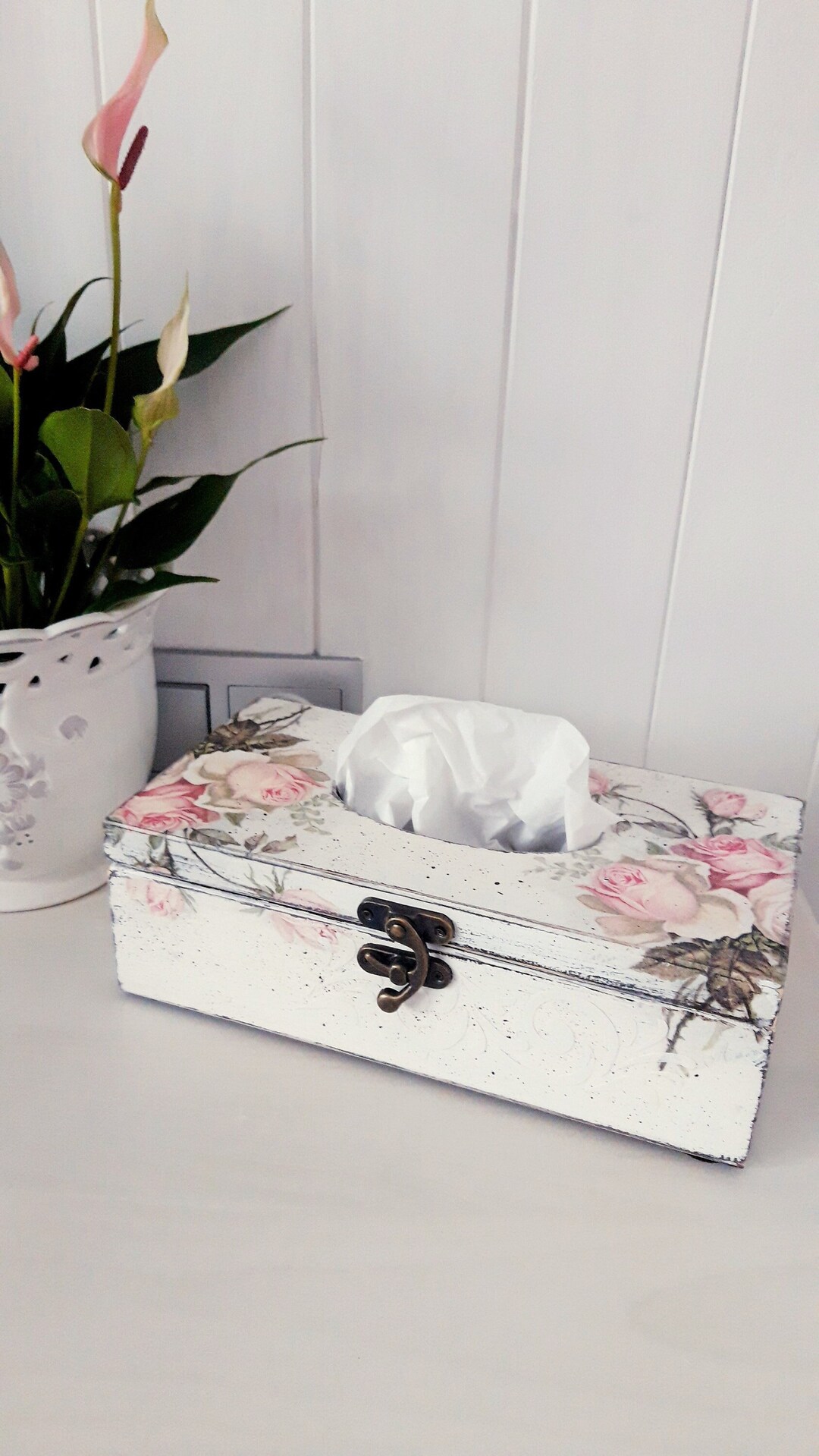 Shabby Chic Floral Tissue Box Cover: Pink Roses, Wood Holder - Etsy