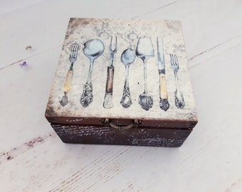 Vintage Cutlery Art Wooden Tea Box