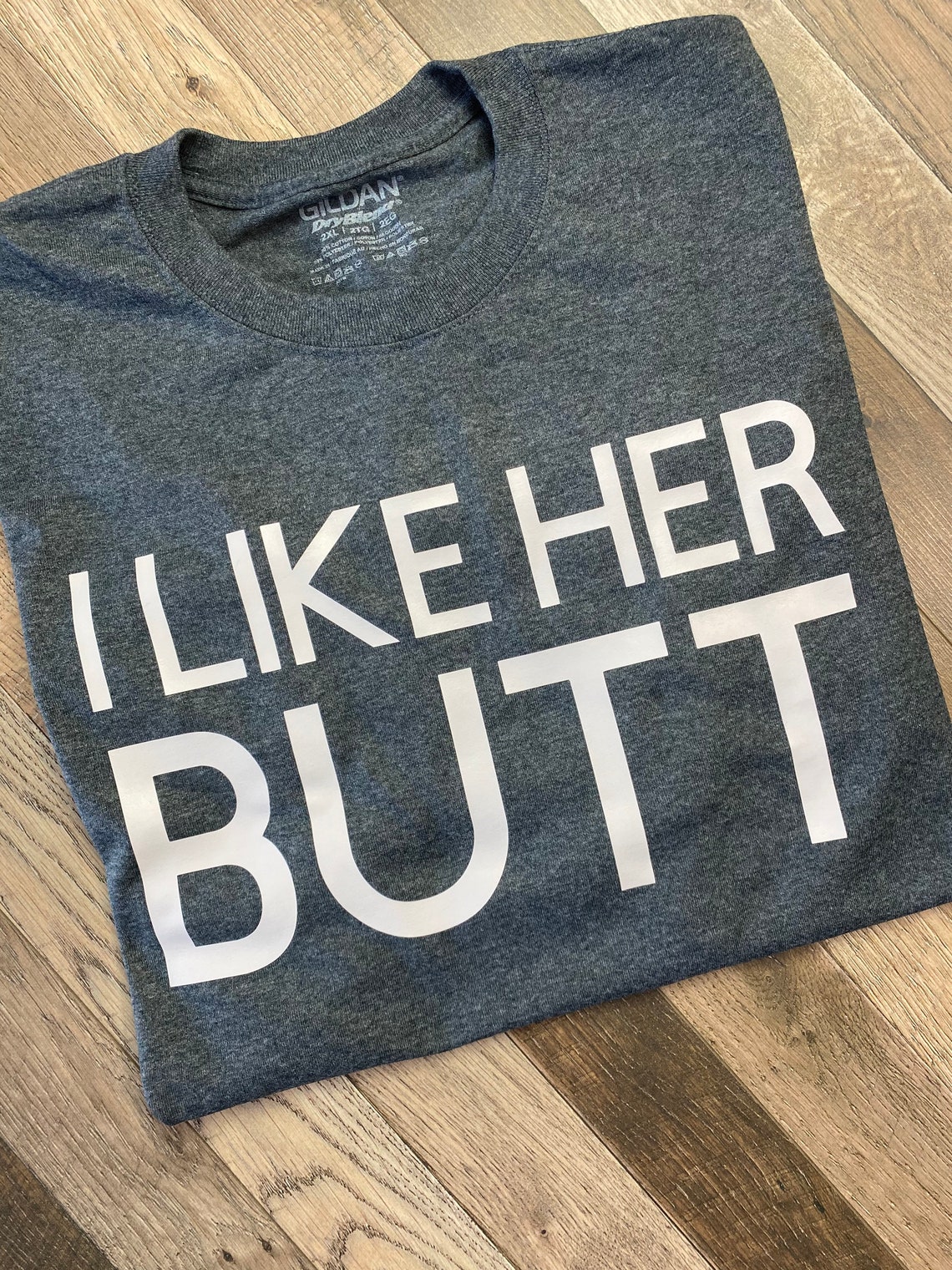 I Like Her Butt Shirt Couples Shirt Husband Shirt Hubby Shirt | Etsy
