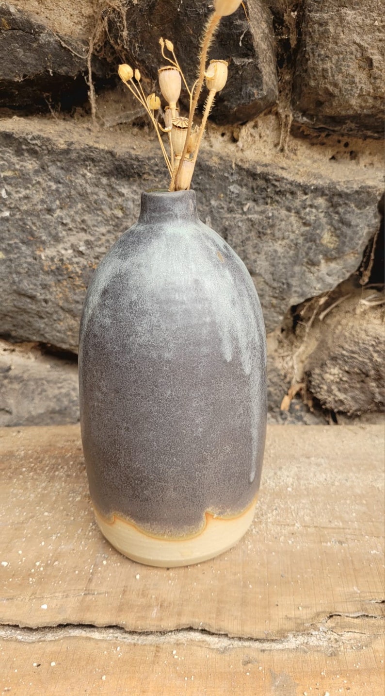 Beige stoneware bottle shape glazed matt gray and interior green image 3