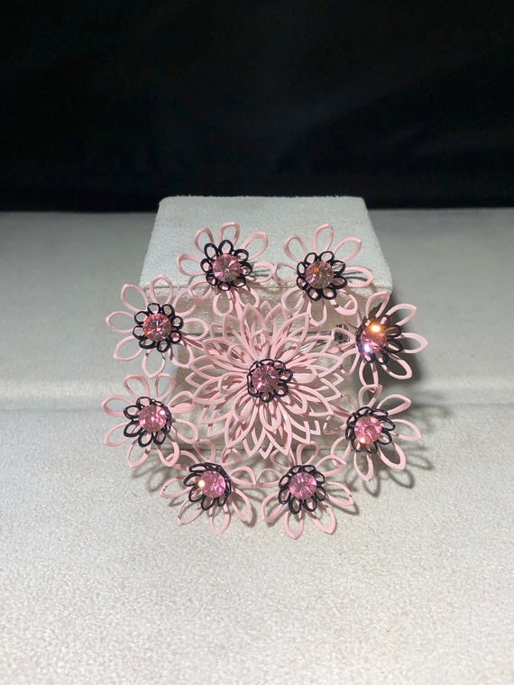 Vintage Pink Kramer Brooch Delicate Flower