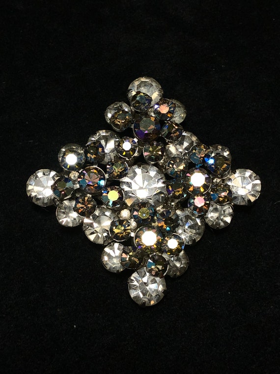 Super Sparkly Vintage Brooch Black Aurora Boreali… - image 1