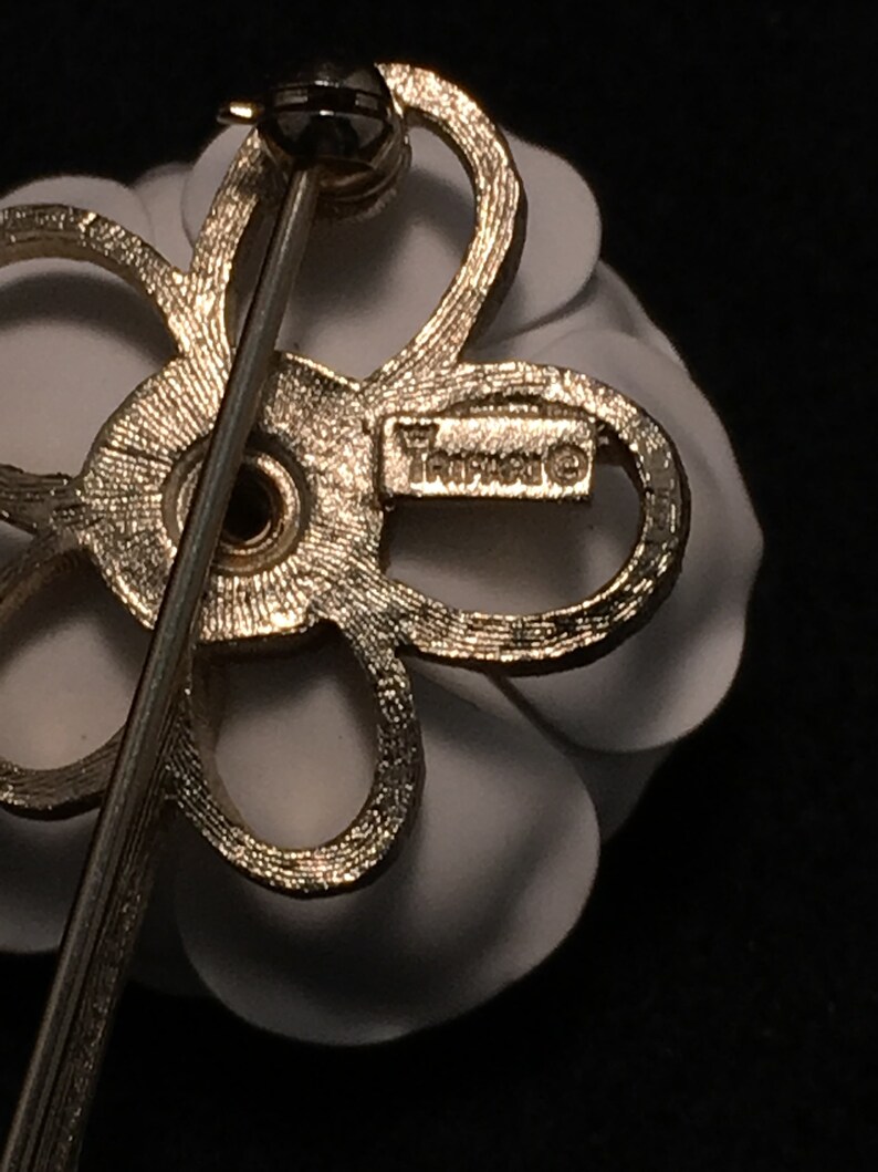 Crown Trifari Long Stem White Rose Brooch with Green Enamel Stem