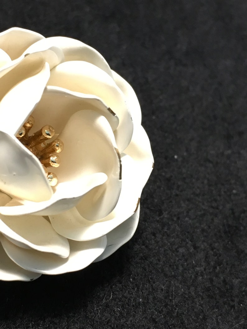 Crown Trifari Long Stem White Rose Brooch with Green Enamel Stem