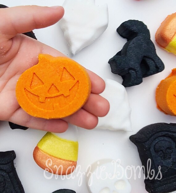 MINI Halloween Bath Bombs Halloween Bath Bombs Bath Bomb Etsy