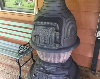 Antique Union Stove Works #24 Cast Iron Pot Belly RR Stove....Delivery Available