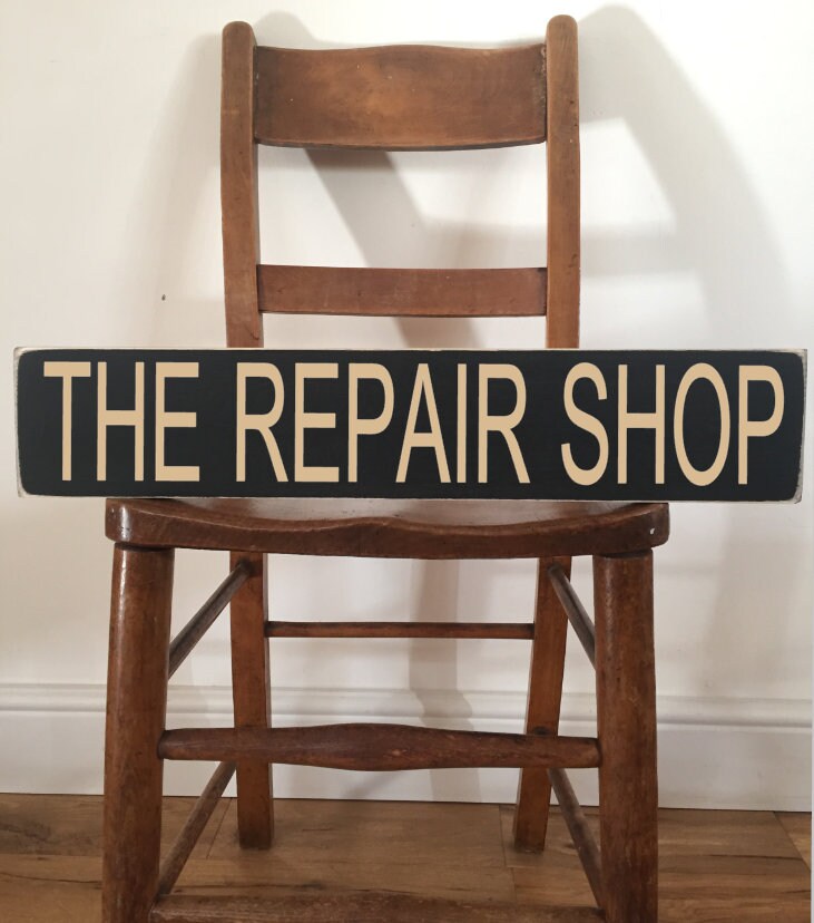 THE REPAIR SHOP wooden Sign plaque workshop man cave vintage home gift garage hand painted rustic gift.