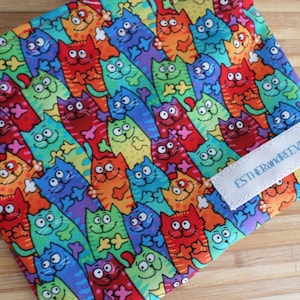 Reusable Washable Snack Bag, Reusable sandwich bags, Eco friendly, In Stock and Ready to Ship, Tie Dye cats, Get ready for back to school