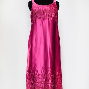 Vintage  1950s Pink Satin Sleeveless Cocktail Dress with Embroidery, 37in Bust (M)