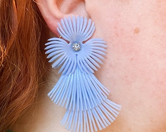 Vintage 1950s Blue Plastic Feather Flower Earrings