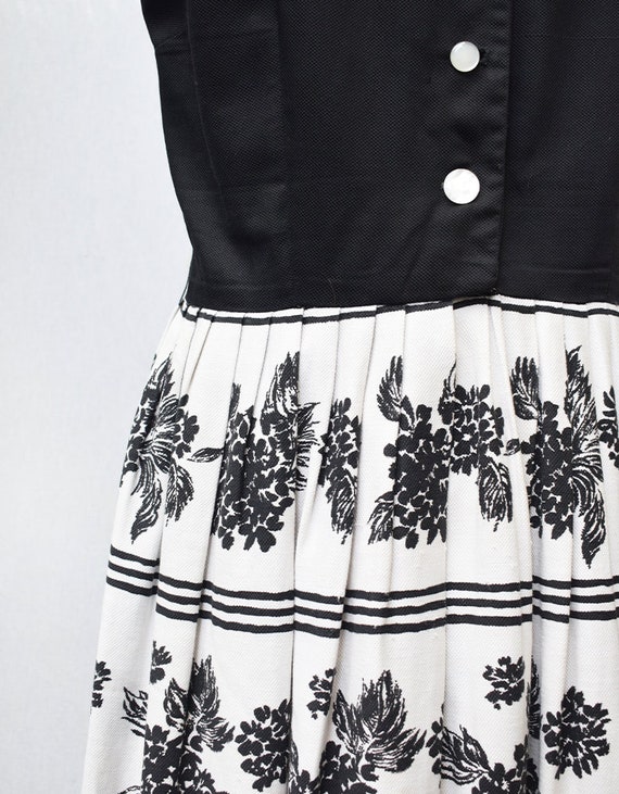 Volup Vintage 1950s Black and White Sleeveless Dr… - image 2