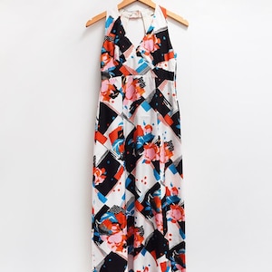 Vintage 1970s Multicoloured Floral Abstract Dress With Cutout Back, 30in Bust (XS)