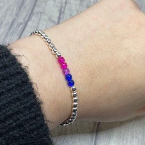 Bisexual Pride Stretch Bracelet | LGBTQ+ Jewllery | Bi Flag Beaded Bracelet | Elastic Silver Plated Gift | Bi Visibility Accessory