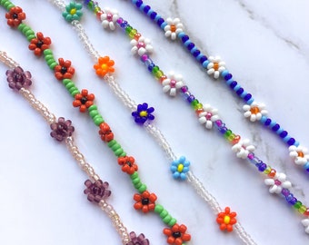 Daisy Chain Beaded Bracelets w/ Lobster Clasp | Beaded Flower Bracelet | Woven Beaded Bracelet