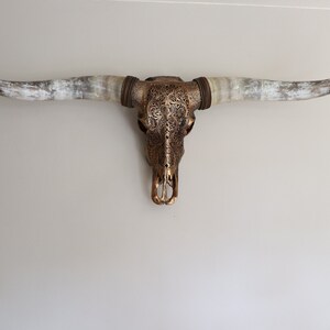 Large Longhorn Skull, Engraved and Carved Skull, Rustic, Western Decor ...