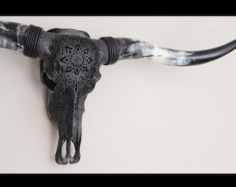 Carved mandala longhornskull, Mancave Interior walldecoration, buffaloskull with fitted nicely  curved polished black longhorns.