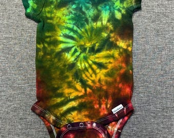 Rainbow Crunch Tie Dye Onesie 3-6month/18month