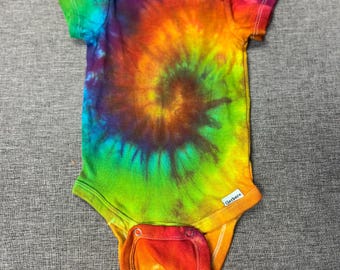 Rainbow Spiral Tie Dye Onesie 0-3month