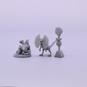 Denis Nedry Vs Dilophosaurus Jurassic Park Minifigure - Dungeons and Dragons Miniature 3D resin Printed