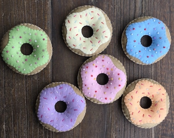 Set of 6 Iced Donuts with Mixed Pastel Icing, Felt Food, Pretend Play, Felt Donuts, Felt Dessert, Creative Learning, Role Play