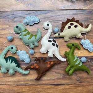 Felt Dinosaur Garland, 100% Wool Felt, Dinosaur Bunting, Nursery Decor, Baby Shower, Dinosaur Nursery, Dino, Stegosaurus, Prehistoric, T Rex