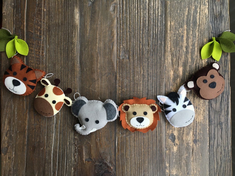 Safari Jungle Animal Garland 100 Wool Felt Baby Bunting Etsy UK