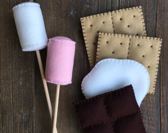 Campfire Marshmallows & Smores, Felt Toys, Pretend Play, Camping Set, Campfire Accessories, Toasting Marshmallows, Smores Set, Felt Campfire