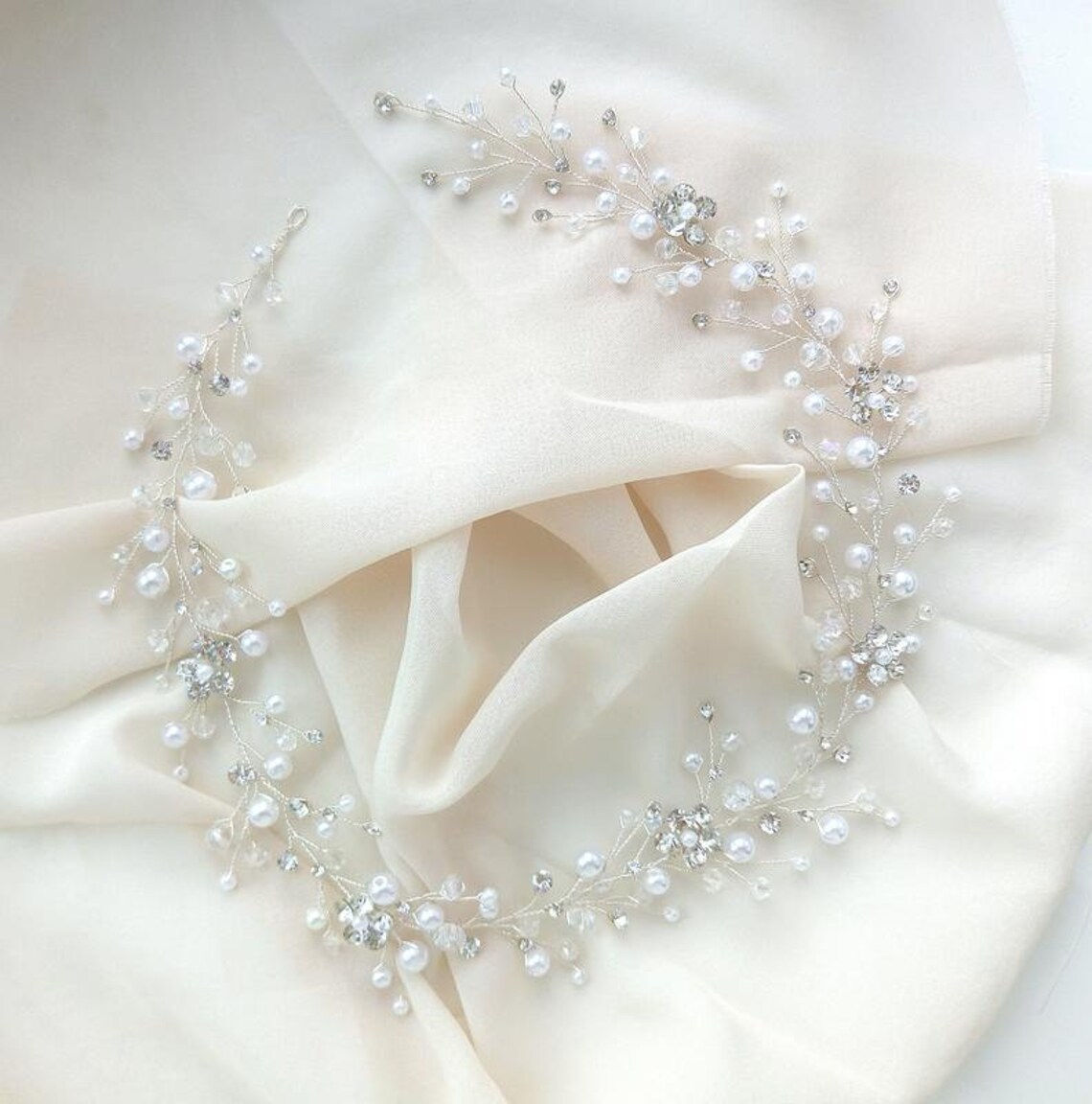 headpiece for wedding bride