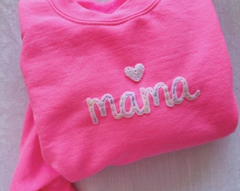 Rainbow Mama sweatshirt with heart- women's' mama sweatshirt - Mama hand embroidered - Mommy outfit -