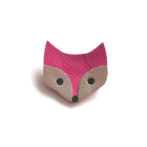 Leather fox brooch - Handmade