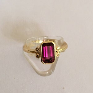 18 Ct Gold 1.3ct Ruby Solitaire