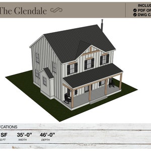 Pu&ograve; includere: Un rendering 3D di una casa a due piani con un portico anteriore. La casa &egrave; bianca con persiane nere e un tetto grigio. Il portico ha una ringhiera in legno e una sedia a dondolo. La casa &egrave; di 2.294 piedi quadrati, 35 piedi di larghezza e 46 piedi di profondit&agrave;. L'immagine include il testo "The Glendale" e "INCLUDES: PDF OF PLANS, DWG CAD FILE".