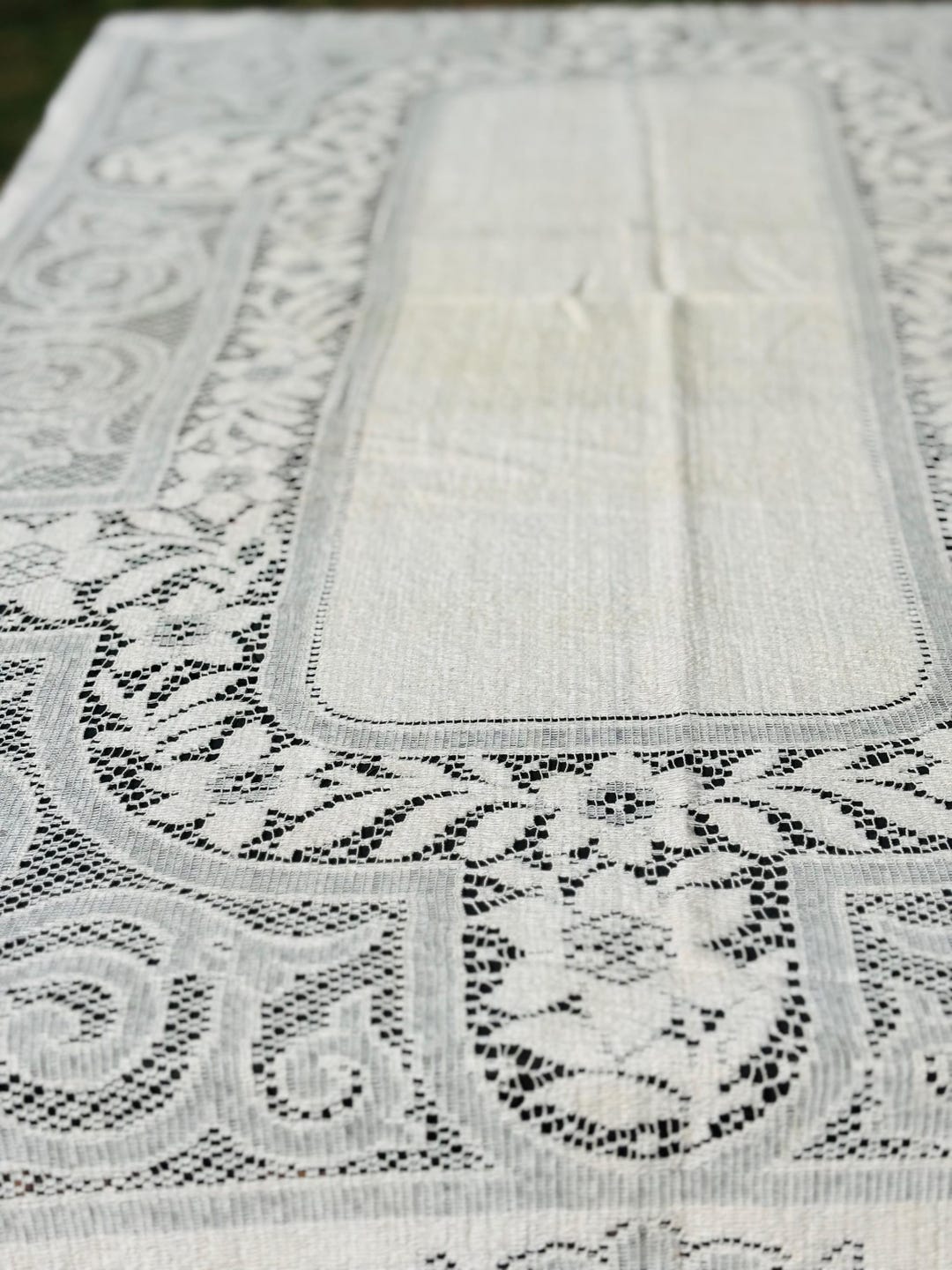 Quaker Style Antique Nottingham or Quaker Style Lace Lace Tablecloth - Etsy