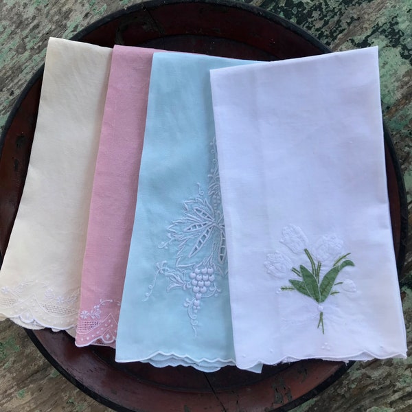 Vintage Fine Linen Linen Hand Towels x 4