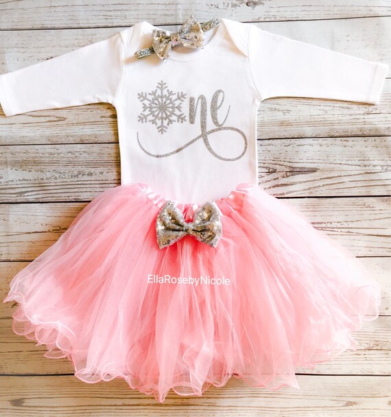 turning one outfit girl