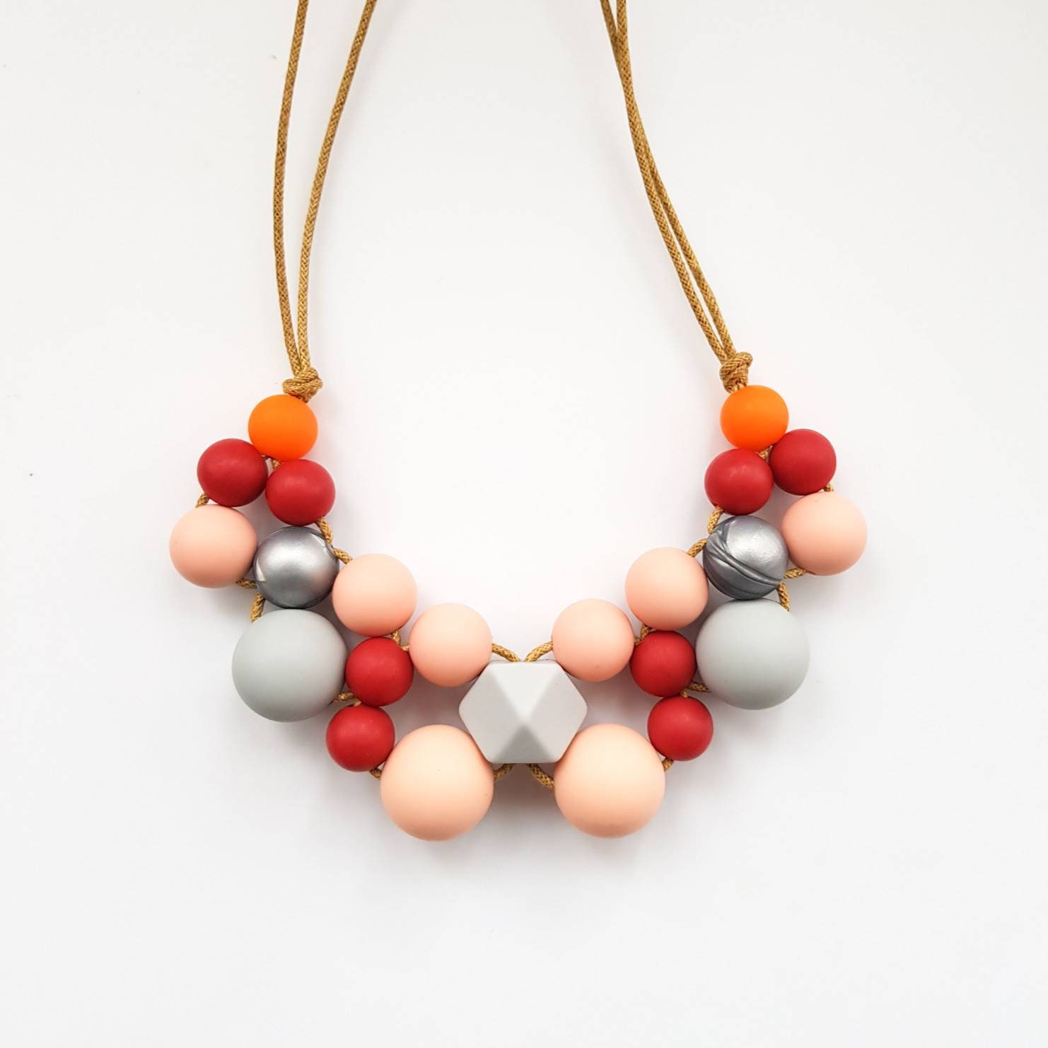 baby teething necklace for mum