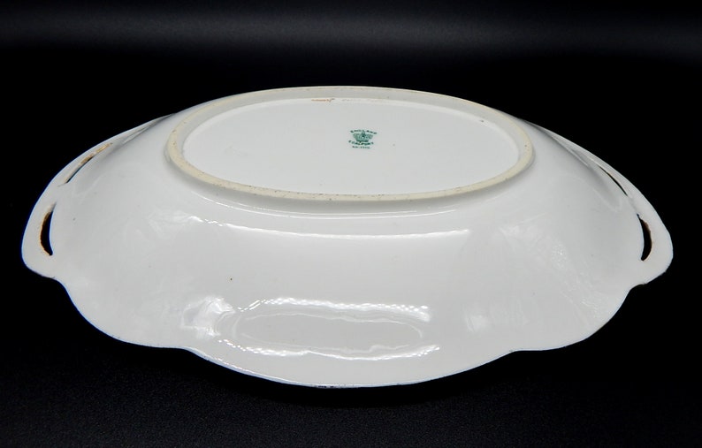 A Coalport Dessert Dish Hand painted /'Dover Castle/' Pattern