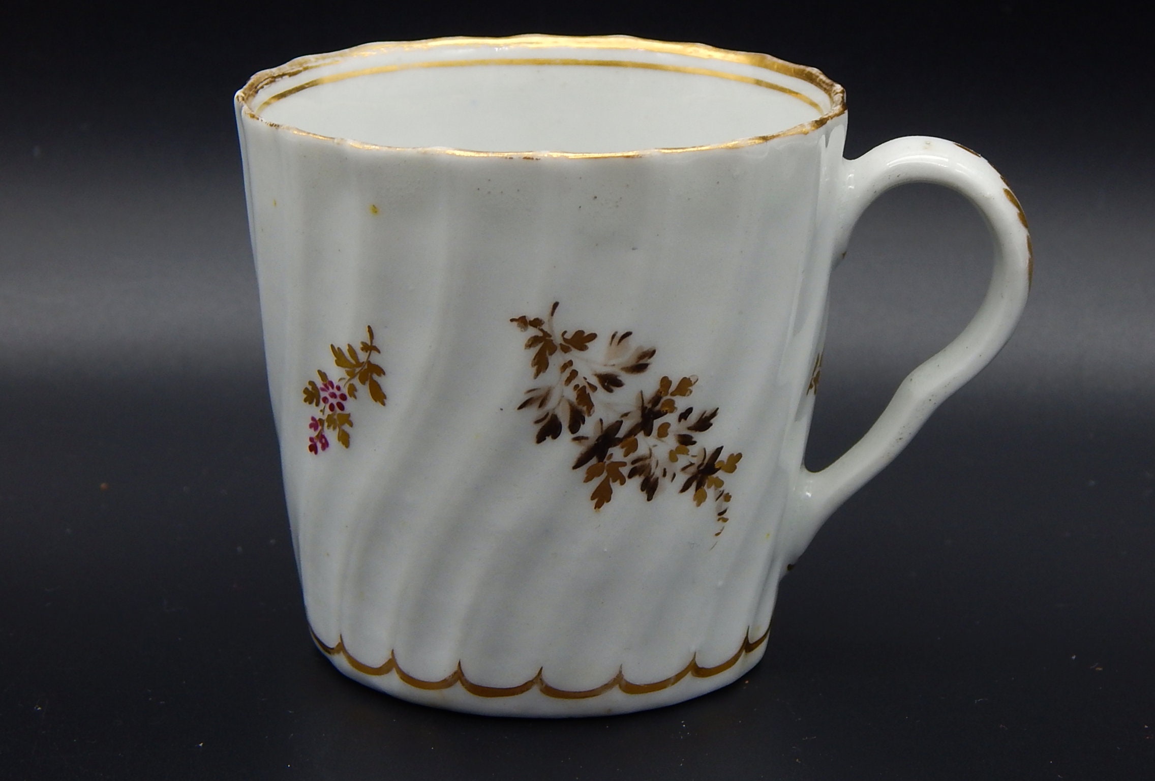 Chamberlain Worcester Puce Brown & Gold Floral New Fluted Coffee