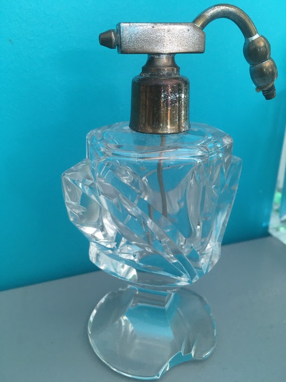 Vintage Art Deco glass perfume bottle, cut glass … - image 3