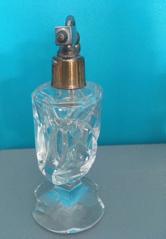 Vintage Art Deco glass perfume bottle, cut glass … - image 4
