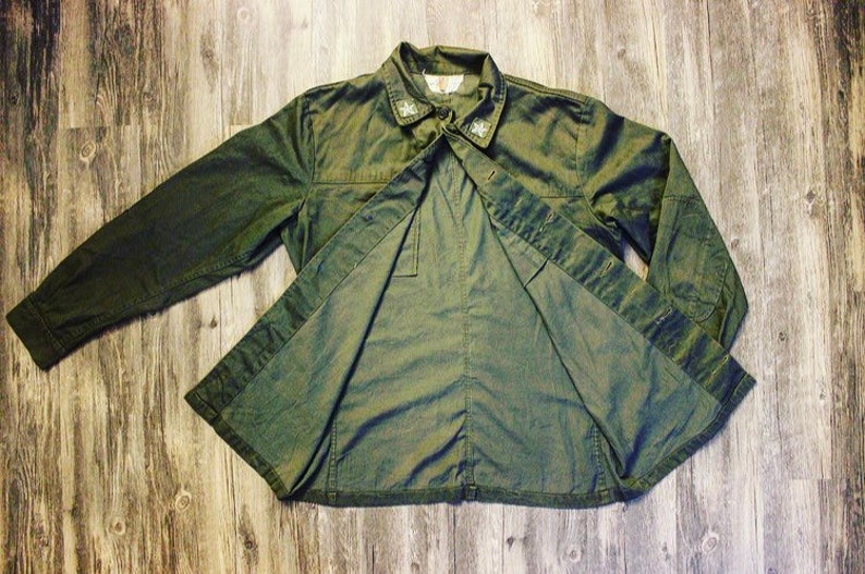 Vintage Military Buttondown \u2022 Olive Green \u2022 1960/'s \u2022 Large