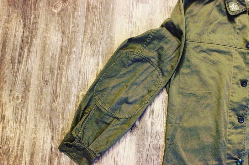 Vintage Military Buttondown \u2022 Olive Green \u2022 1960/'s \u2022 Large