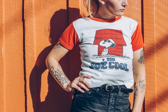1960’s Snoopy Sweatshirt • Short Sleeve • Size Sma