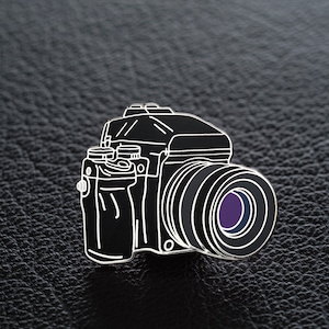 CAMERA ENAMEL PIN - Contax 645 Pin, 120 Film Roll Pin, Film Photography Enamel Pin, Medium Format, Photographer Gift, Camera Lapel Pin