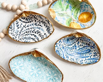 Shell Ring Dish, Hostess Gift, Grand millennial Decor, New England Coastal Gift, Nautical Gifts, Clam Oyster Shell Dish, Jewelry Dish