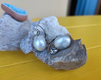 Gold earrings - pearl earrings - diamond earrings - baroque pearls - white gold - engagement gift - gift for her - birthday gift