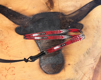 Red arrow hat band
