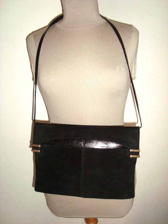 Rodo Vintage Bag Black Suede Leather Gold Clasps